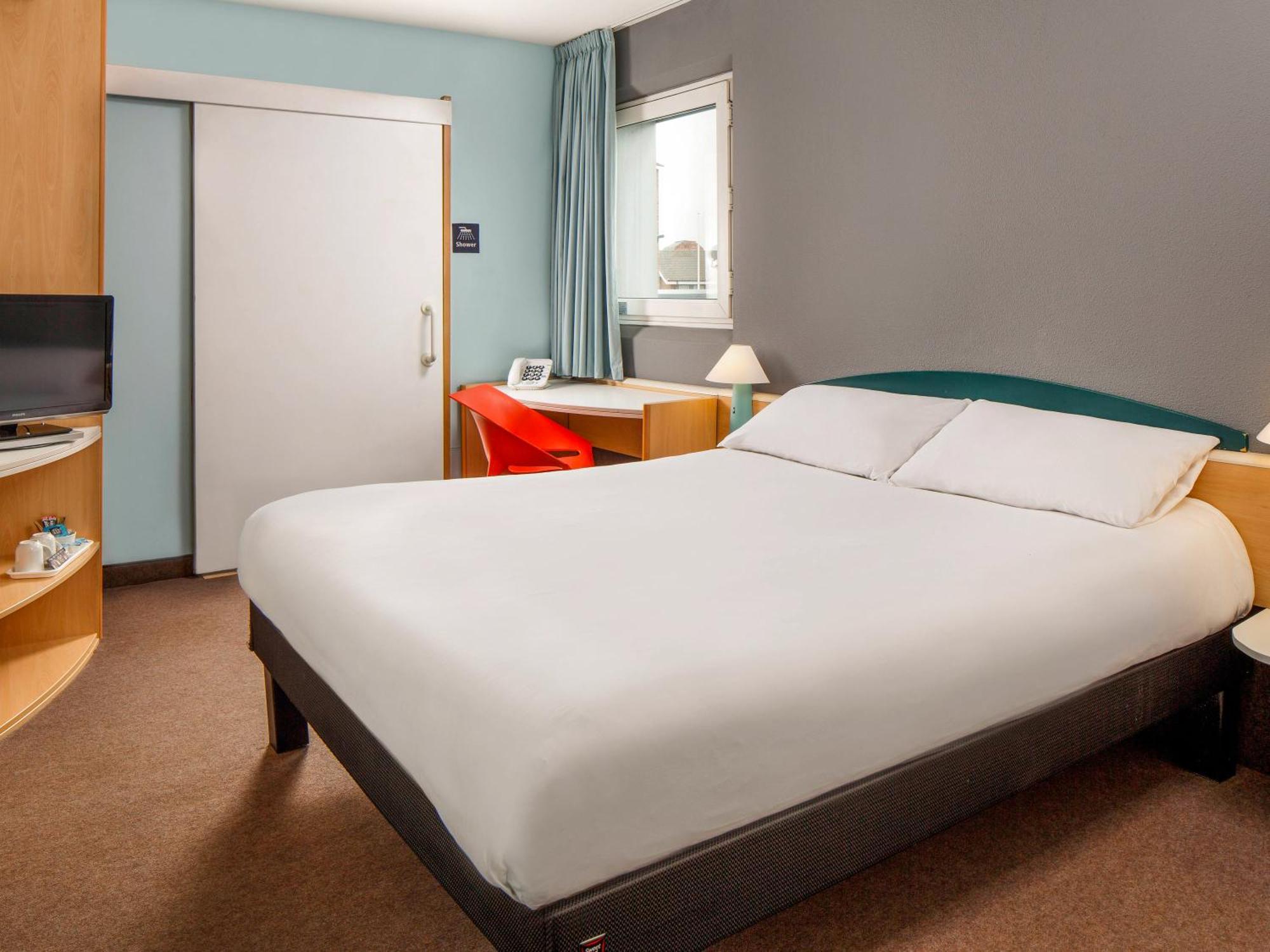 Ibis London Thurrock M25 Grays Esterno foto